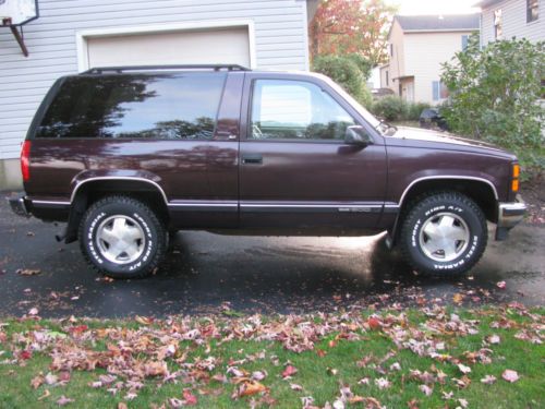 1997 gmc yukon 4 x 4 four wheel drive automatic v8 two 2 door