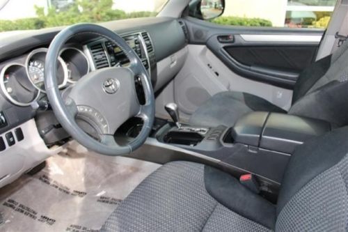 SR5 Sport SUV 4.7L CD Tow Hitch Traction Control Sunroof Roof Rack Clean truck!!, image 10