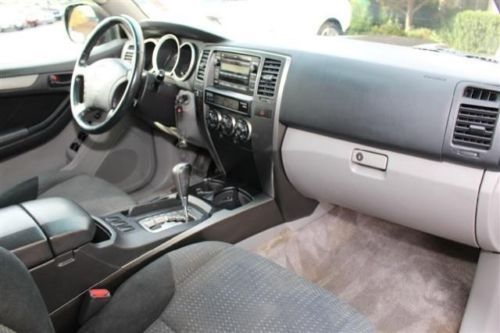 SR5 Sport SUV 4.7L CD Tow Hitch Traction Control Sunroof Roof Rack Clean truck!!, image 19