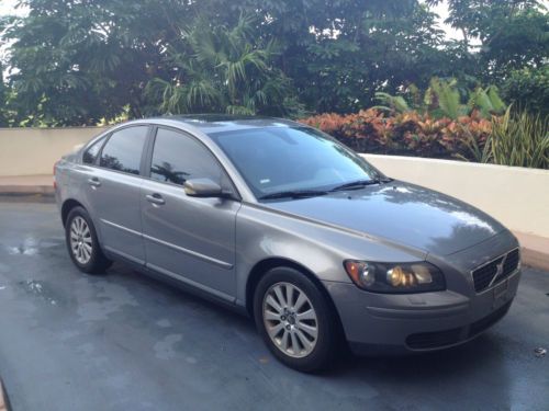 2004 volvo s40