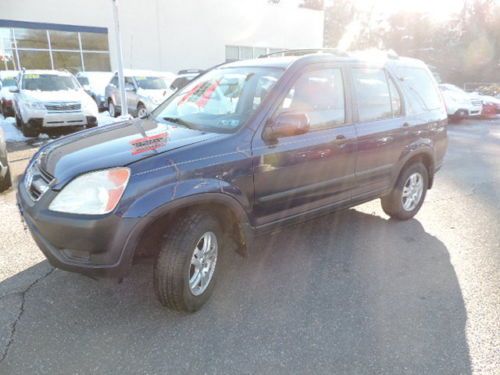 2004 honda crv, no reserve, no accidents, looks and runs fine, all wheel drive