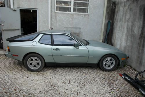 1985 porsche 944