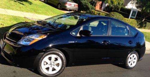 2008 toyota prius fully loaded, clean, smart key, bluetooth, camera, more...