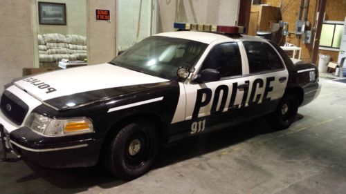 2002 crown vic police intercepter used in dierks bently 5-1-50 music video