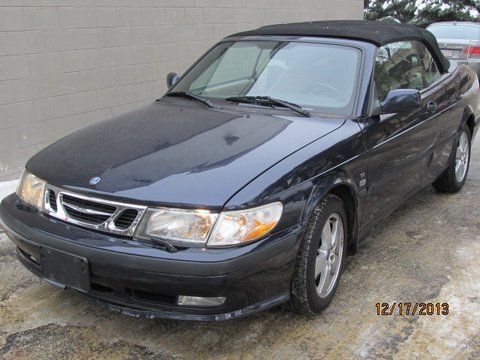 Classic saab 9-3 convertible  turbo  automatic  leather  low reserve
