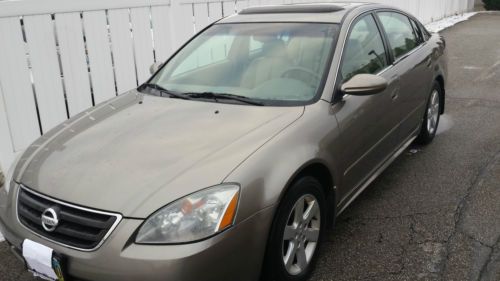 2002 nissan altima sl in great condition