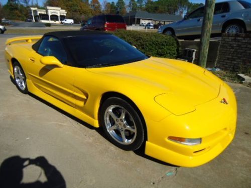 2002 chevrolet corvette  convertible 2-door 5.7l