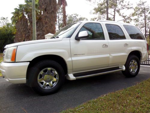Florida, one owner, awd, 4x4, rear entertainment, clean, carfax certified