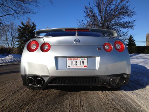 MINT CONDITION GTR SUPERCAR! BONE STOCK! $10K IN SERVICE RECORDS! IMMACULATE!!!, image 2