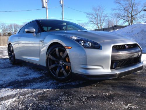 MINT CONDITION GTR SUPERCAR! BONE STOCK! $10K IN SERVICE RECORDS! IMMACULATE!!!, image 16