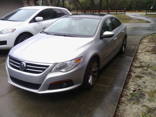 2009 volkswagen cc luxury sedan 4-door 2.0l