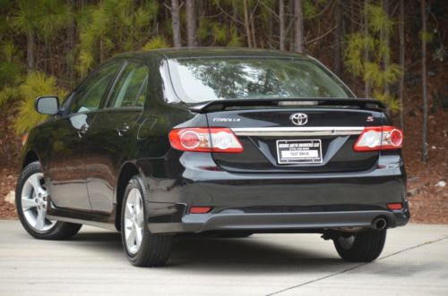 2011 Toyota Corolla S Loaded 32K Miles Black One Owner Florida Car, image 3