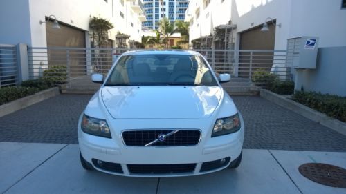 2004 new body volvo s40 t5 turbo 4-door 2.5l fully loaded like new