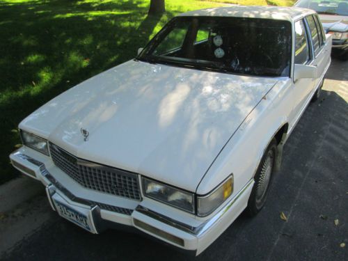 1990 cadillac fleetwood