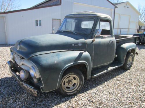 Ford f1 pickup truck