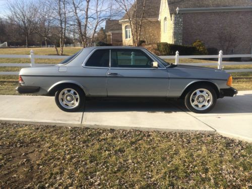 1984 Mercedes Benz 300CD LOW RESERVE same as 300D 300SD 300TD, image 5