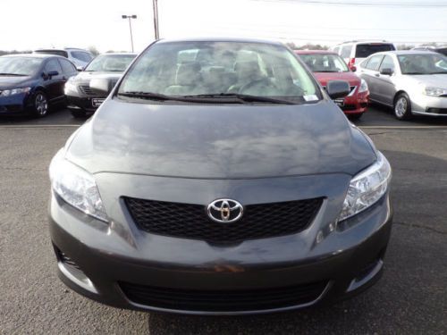 2010 toyota corolla le sedan 4-door 1.8l