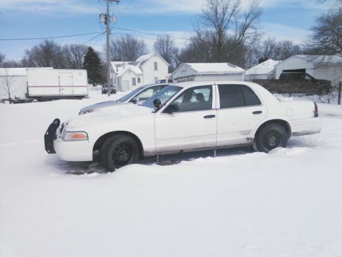 2007 ford crown victoria police interceptor sedan 4-door 4.6l