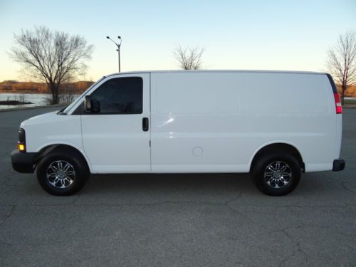 2008 chevrolet 1500 express cargo van