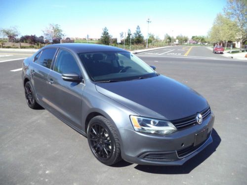 2013 vw jetta se 2.5l auto  20k miles  no reserve