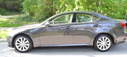 2010 lexus is250 awd 30k miles - 2 year extended lexus warranty