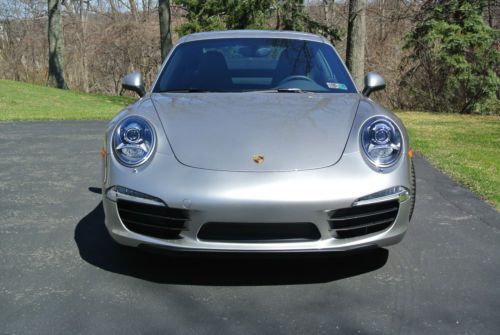 2012 porsche 911 carrera s coupe 2-door 3.8l