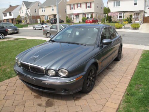 2002 jaguar x-type base sedan 4-door 2.5l