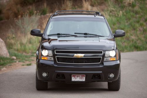 2010 Chevrolet Suburban 1500 LT, Hi-Lo 4x4, HD Trailering Package, image 4