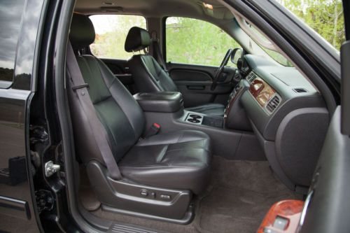 2010 Chevrolet Suburban 1500 LT, Hi-Lo 4x4, HD Trailering Package, image 9
