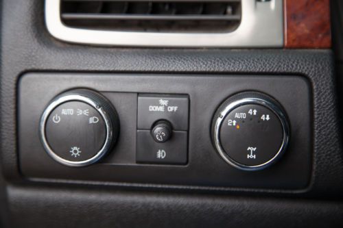 2010 Chevrolet Suburban 1500 LT, Hi-Lo 4x4, HD Trailering Package, image 13