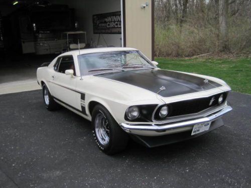 69 boss 302 mustang