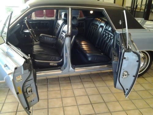 1969 LINCOLN CONTINENTAL, SUICIDE DOORS,460 V-8, LEATHER,LOADED, image 4