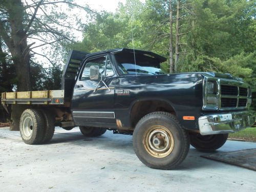 1991 dodge w250 cummins 5 speed base standard cab pickup 2-door 5.9l