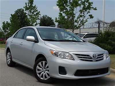 4dr sdn auto le low miles sedan automatic gasoline 1.8l dohc sfi 16-valve vv sil