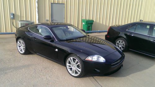 2007 jaguar xk base coupe 2-door 4.2l