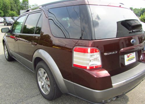 LOW MILEAGE • GREAT CONDITION • WARRANTY!, image 2