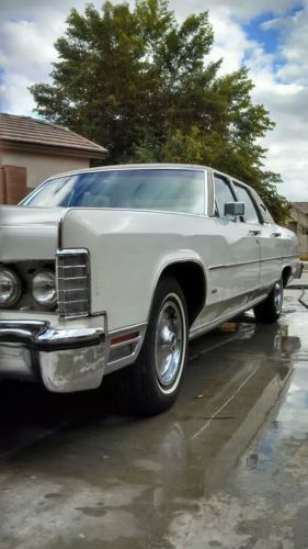 1978 Lincoln Continental Base Hardtop 4-Door 7.5L, image 2