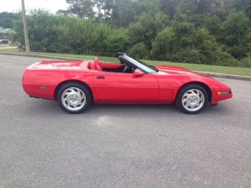 1994 chevrolet corvette convertible 2-door red with white top