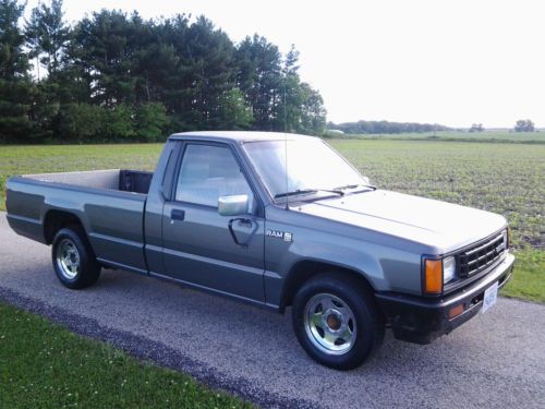 1987 dodge ram 50 *hard to find* mitsubishi