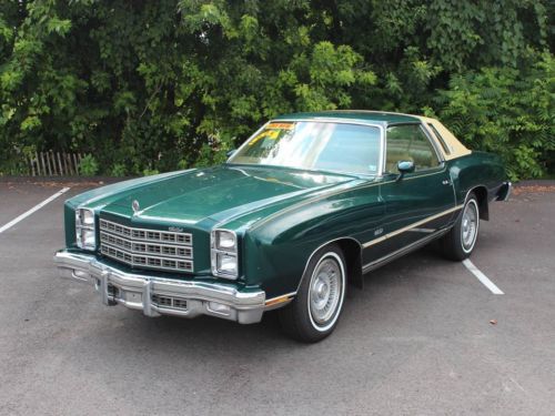 Like new 1977 chevrolet monte carlo landau only 25,392 miles!