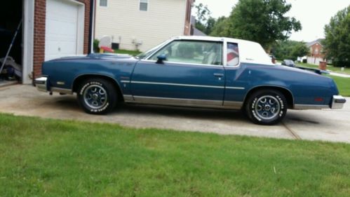 1978 oldsmobile cutlass supreme with t-top 8 cylinder 350 engine