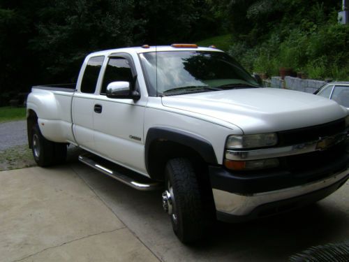 Chevrolet silverado 3500 one ton duley