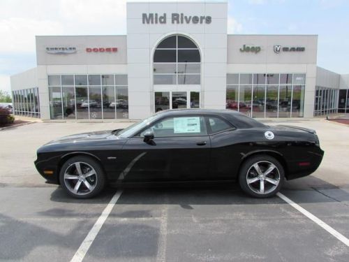 2014 dodge challenger sxt