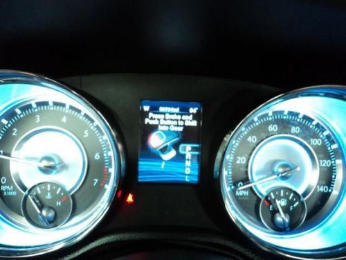 2012 Chrysler 300 Limited, image 28