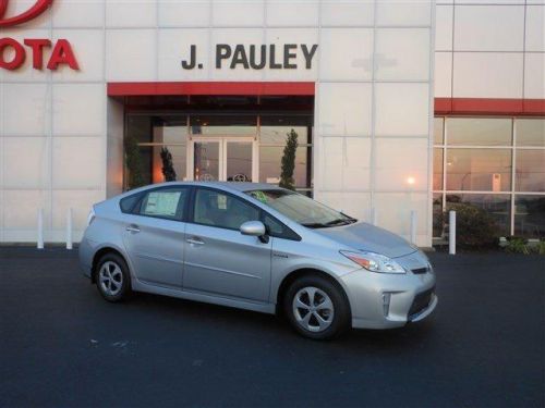 2014 toyota prius three