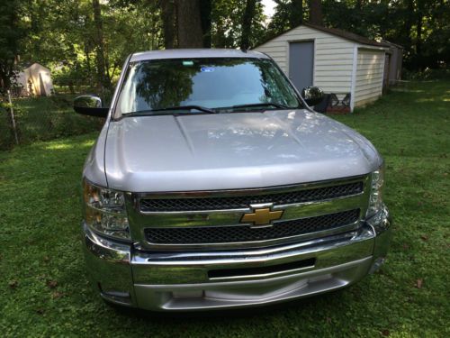 Chevrolet silverado 1500 extended cab lt silver 2 door pick-up