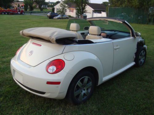 Beetle convertible salvage rebuildable repairable damaged project wrecked fixer