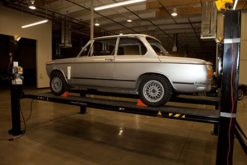 1974 BMW 2002tii, image 5