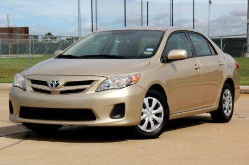 2011 toyota corolla le one owner clean car fax