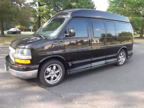 2009 chevrolet express all wheel drive  explorer ltd se hightop conversion van